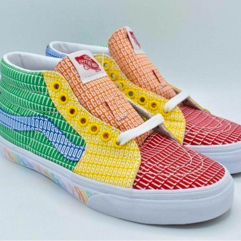 Vans Mens Size 11.5 -Mid Multicolor True White Pride Casual Sneaker Shoes